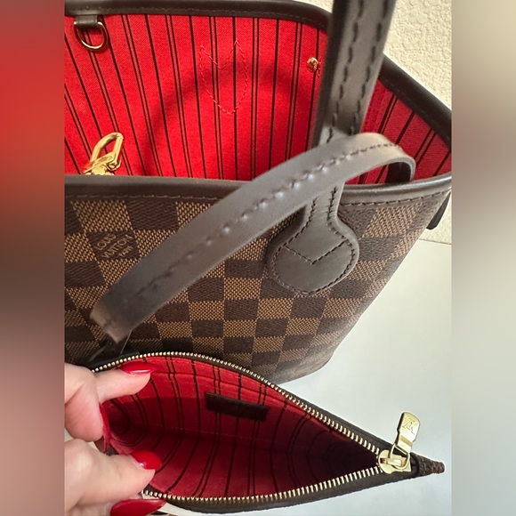 Louis Vuitton Neverfull PM - Picture 5 of 10